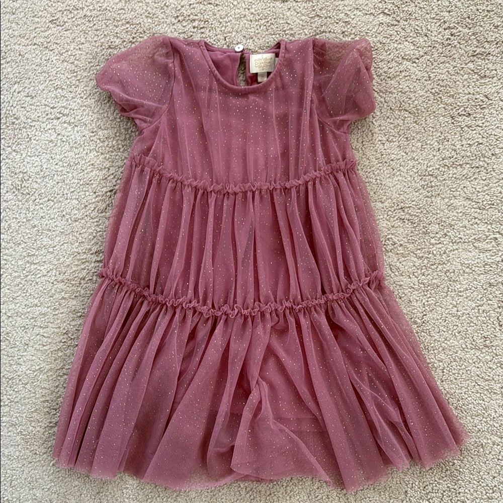 Girls dress size 5 - excellent condition!